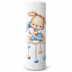 PIELUCHA FLANELA DRUK 70/80 2767 KRÓLICZEK W NIEBIESKICH SPODENKACH I ZABAWKI